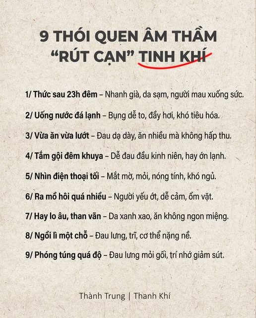 Có một điều mình nhận ra hơi muộn. — Hồi trước, mình không chút nào ý thức về sức khoẻ. — Thức khuya nhiều chút cũng có gì đâu, hôm sau rồi ngủ bù. — Uống ly nước đá cho đã khát. — Vừa ăn vừa làm việc... — Nhưng mà cơ thể thì không bao giờ quên. — Nó âm thầm "ghi nợ" mỗi ngày. — Và cái giá phải trả khi về già (mà nhiều khi cũng tới già nữa) không tính bằng tiền, mà bằng chính sinh mệnh. — Đến khi đọc 1 vài chương trong Nội Kinh, mình mới thật sự giật mình. — Biết bao lâu nay, mình đang tự tay "rút cạn" vốn liếng của chính mình mà không hay.